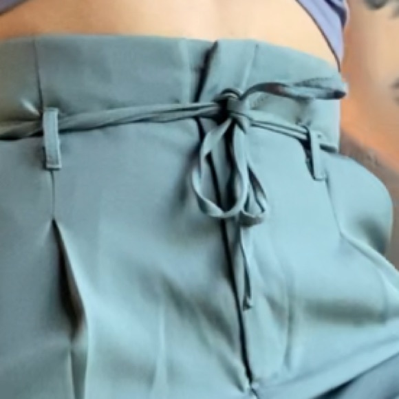 Pants - Picture 13 of 14